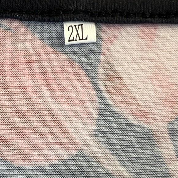 Women’s Floral Tee Black Size 2X - Picture 8 of 13
